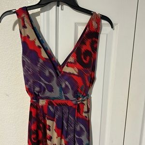 Maxi dress with tie